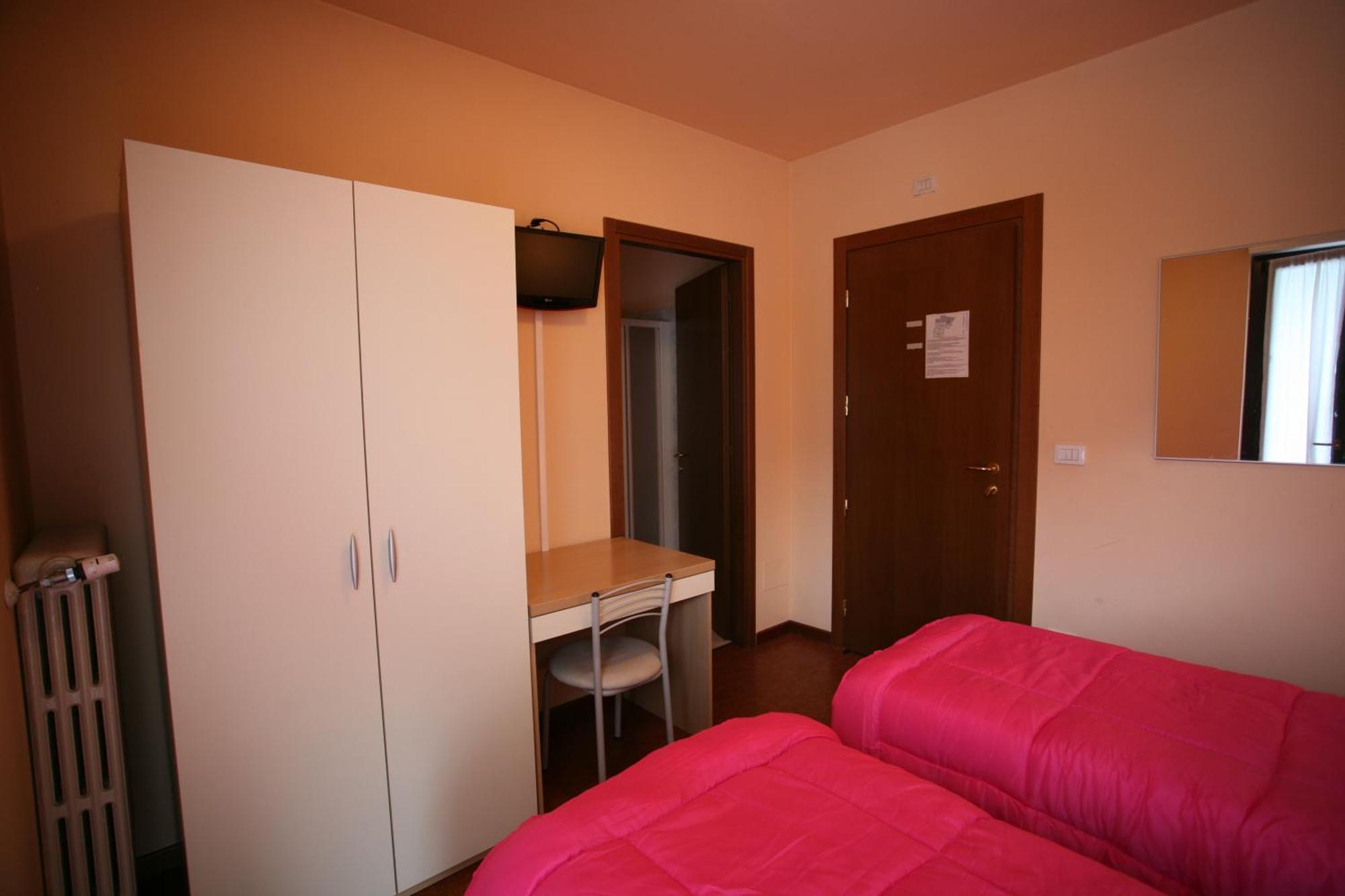 Hotel Del Boschetto Poggiridenti Bagian luar foto