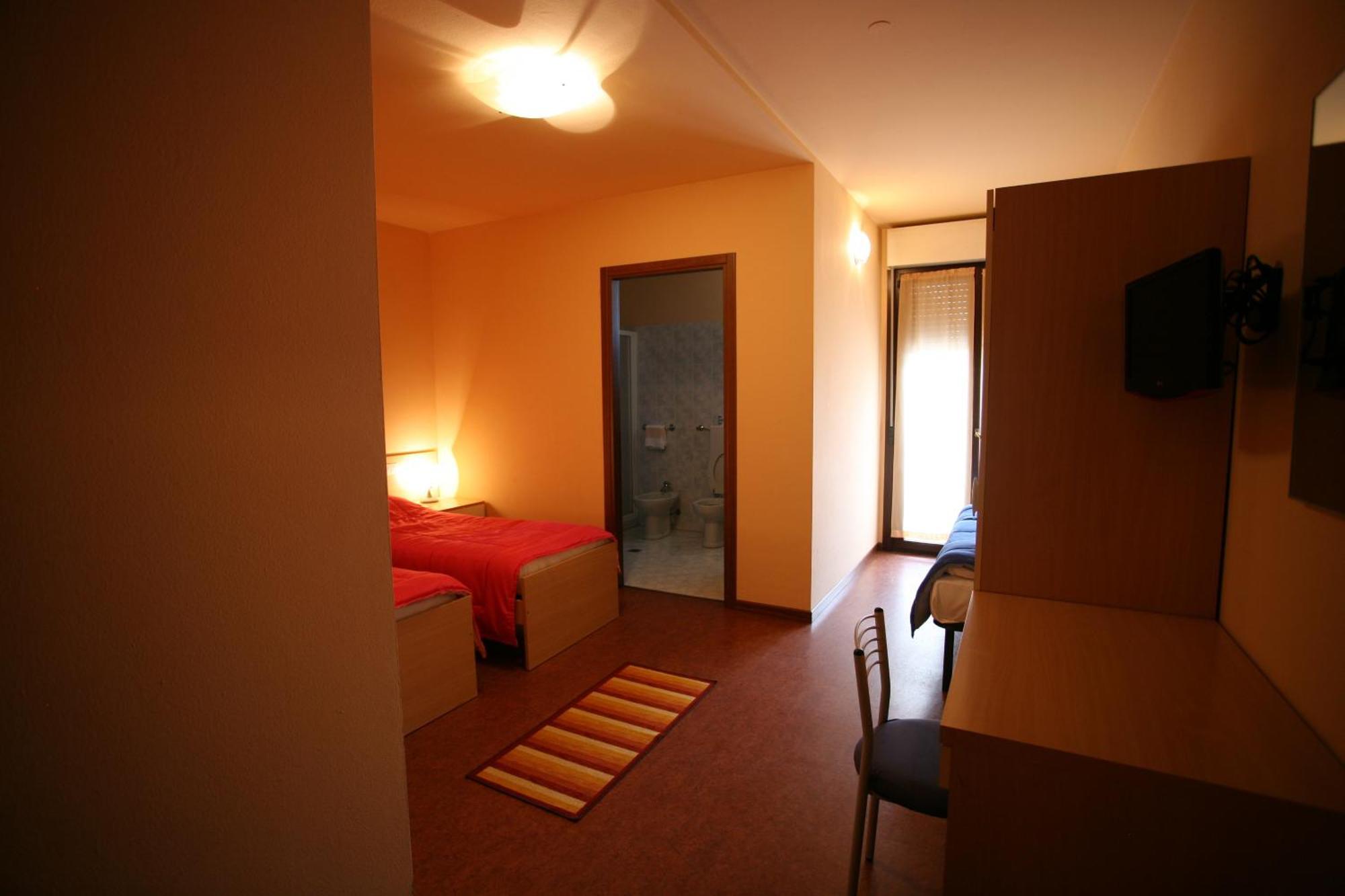 Hotel Del Boschetto Poggiridenti Bagian luar foto